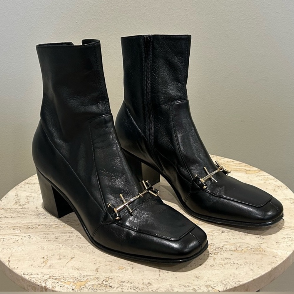 Saint Laurent Black Leather beau horsebit boots
